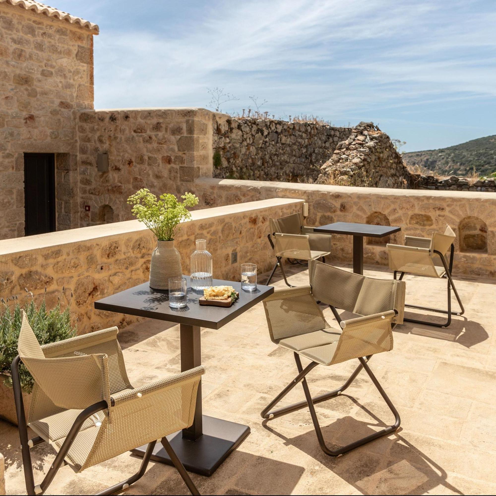 Korona Boutique Hotel Итилон Экстерьер фото