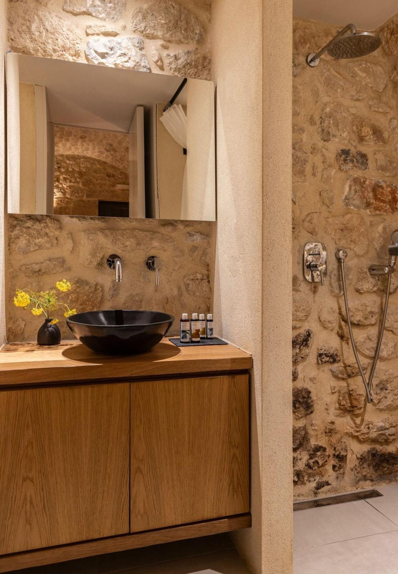 Korona Boutique Hotel Итилон Экстерьер фото