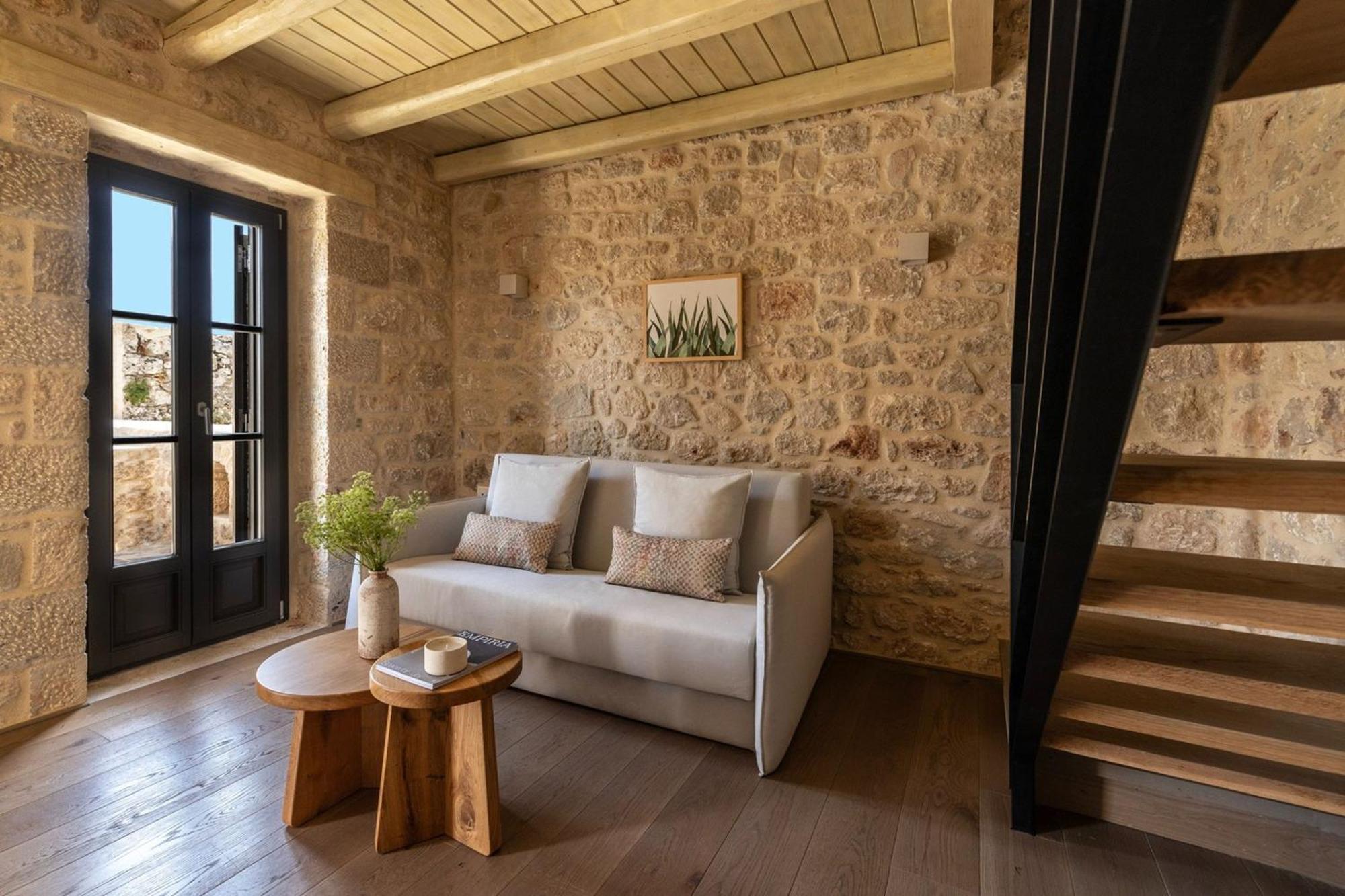 Korona Boutique Hotel Итилон Экстерьер фото