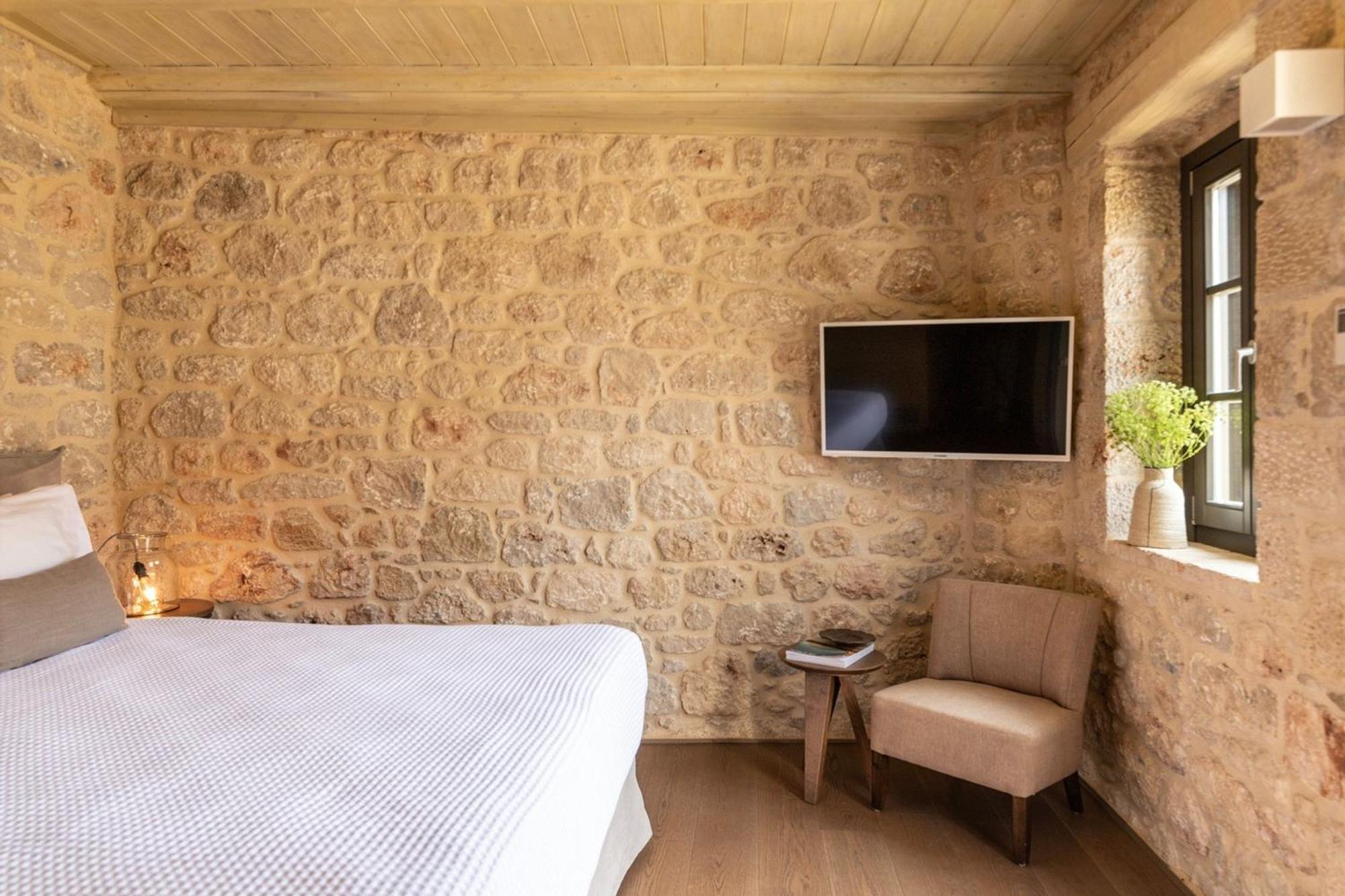 Korona Boutique Hotel Итилон Экстерьер фото
