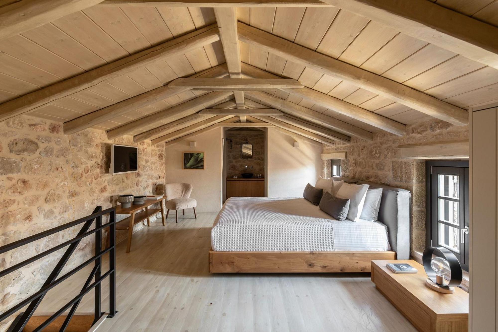 Korona Boutique Hotel Итилон Экстерьер фото