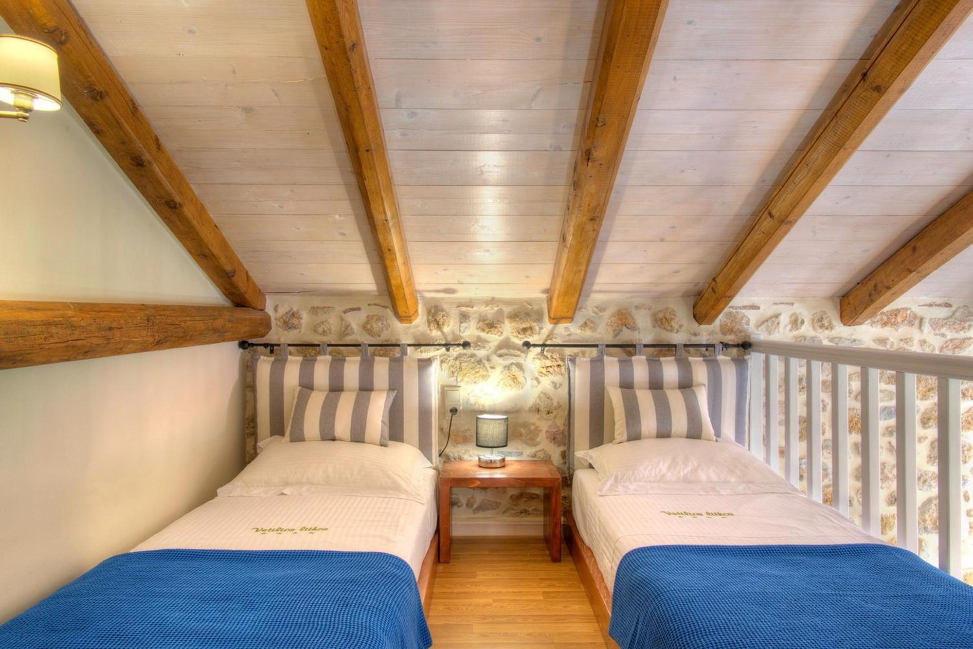 Korona Boutique Hotel Итилон Экстерьер фото