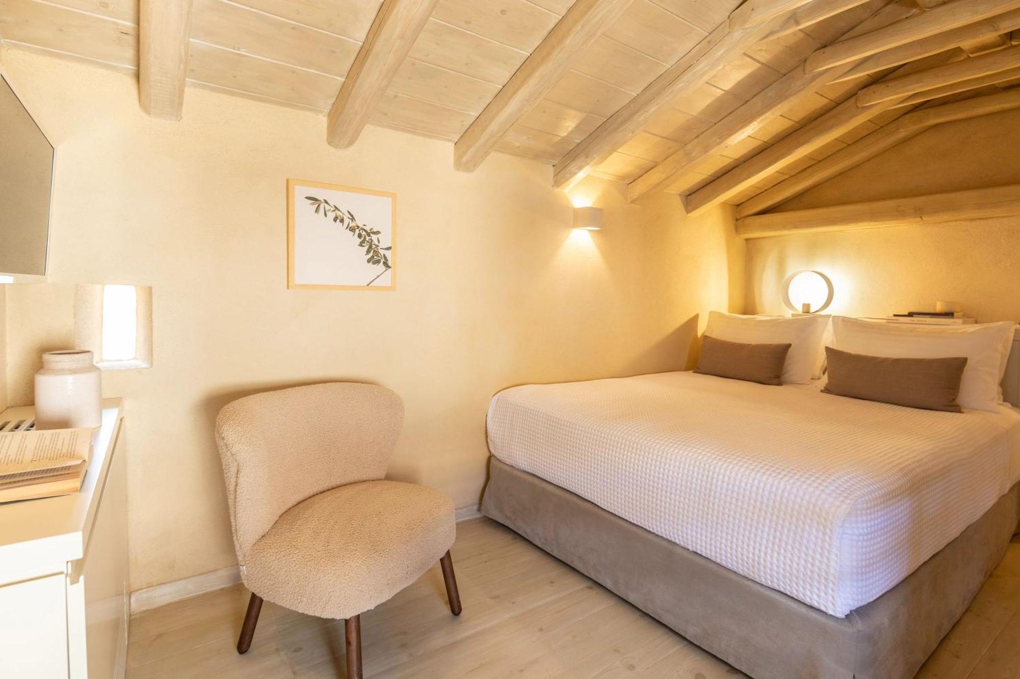 Korona Boutique Hotel Итилон Экстерьер фото
